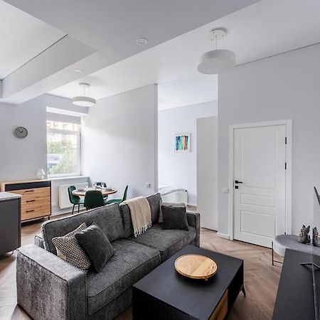 Modern Flat In Old Town Kaunas - Free Parking & Self Check-In Esterno foto